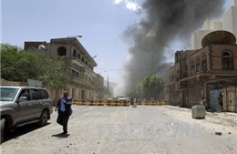 Liên quân không kích thủ đô Yemen, 90 người thiệt mạng 